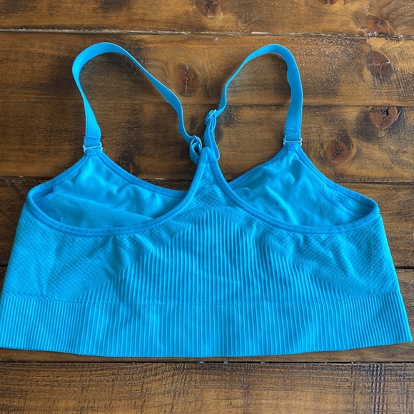 used size medium sports bra, light blue - Picture 2 of 3